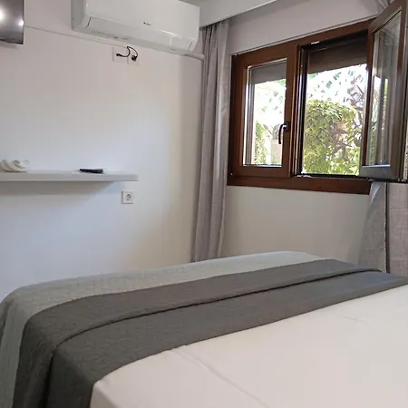 Calma Ferienhaus Kourouta